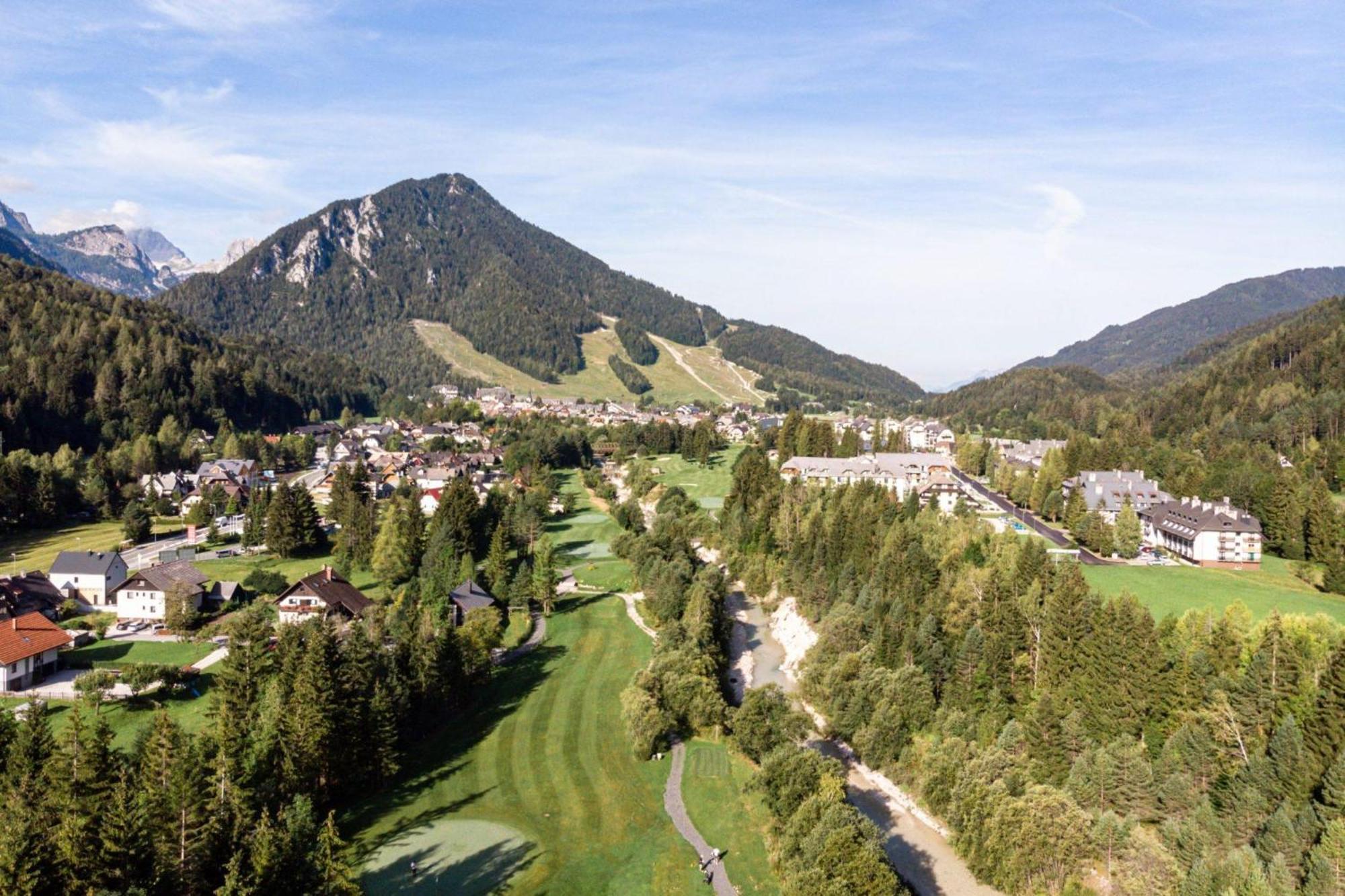Sunny Retreat Apartment Kranjska Gora Ngoại thất bức ảnh